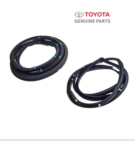 6786160110 Toyota LandCruiser FZJ78 FZJ71 Front Right RH LH Door Rubber Seal Set OEM